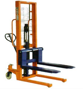 埃米頓叉車展示